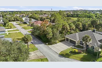 9 Cayuga Court, Palm Coast, FL 32137 - Photo 4