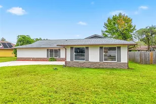 7 Beechwood Ln, Palm Coast, FL 32137 - Photo 2