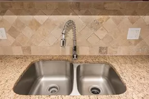 4 Buffalo Meadow Ln, Palm Coast, FL 32137 - Photo 8