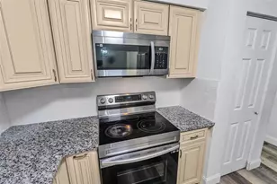 1598 3rd St, Daytona Beach, FL 32117 - Photo 4