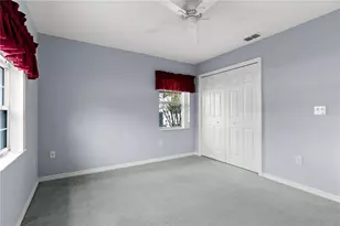 11 Princess Kathleen Ln, Palm Coast, FL 32164 - Photo 10