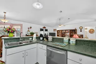 2 Long Pl, Palm Coast, FL 32137 - Photo 14