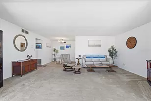 1224 S Peninsula Dr, Daytona Beach, FL 32118 - Photo 10