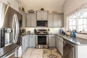 29 Bristol Ln, Palm Coast, FL 32137 - Photo 12