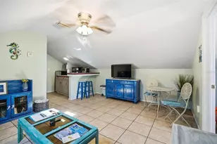 305 N 6th St, Flagler Beach, FL 32136 - Photo 12