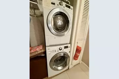 404 S Beach Street #101, Daytona Beach, FL 32114 - Photo 32