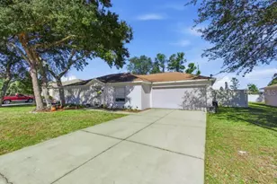 8 Rolling Fern Pl, Palm Coast, FL 32164 - Photo 2