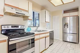 11 Clermont Ct, Palm Coast, FL 32137 - Photo 12