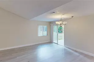 14 Wellshire Ln, Palm Coast, FL 32164 - Photo 16