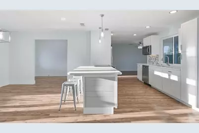 7 Clarendon Court S, Palm Coast, FL 32137 - Photo 10