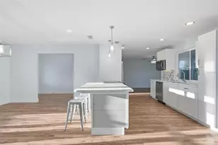 7 Clarendon Ct S, Palm Coast, FL 32137 - Photo 10