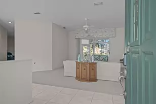 28 Cedar Point Dr, Palm Coast, FL 32164 - Photo 6