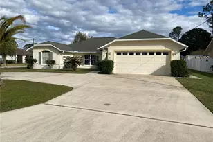 6 Woodshaw Ln, Palm Coast, FL 32164 - Photo 2