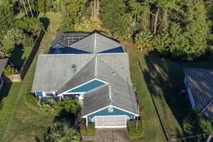 22 Whispering Pine Dr, Palm Coast, FL 32164 - Photo 2