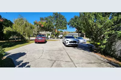 410 W Howry Avenue, Deland, FL 32720 - Photo 26