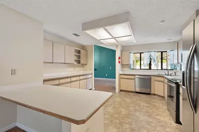 2 Black Oak Court, Palm Coast, FL 32137 - Photo 4