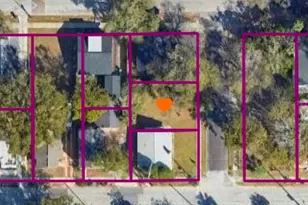 1045 11th St S, Saint Petersburg, FL 33705 - Photo 1