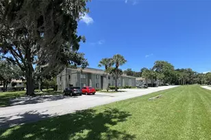 308 Palm Coast Pkwy NE, Palm Coast, FL 32137 - Photo 20