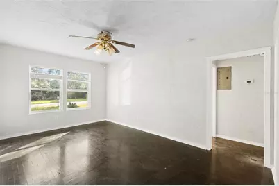 1334 NE 1st Avenue, Gainesville, FL 32641 - Photo 8