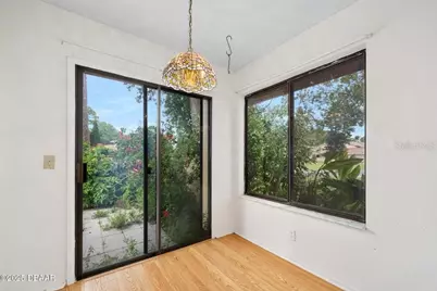 517 Brown Pelican Drive, Daytona Beach, FL 32119 - Photo 6