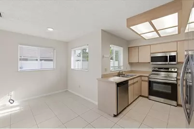 22 Pinelynn Lane, Palm Coast, FL 32164 - Photo 4