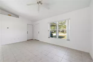 24 Raemond Ln, Palm Coast, FL 32164 - Photo 8