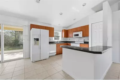 24 Raemond Lane, Palm Coast, FL 32164 - Photo 10