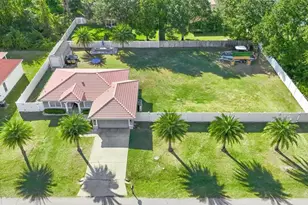 44 Radford Ln, Palm Coast, FL 32164 - Photo 2