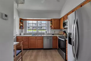 11001 SE Sunset Harbor Rd, Summerfield, FL 34491 - Photo 16