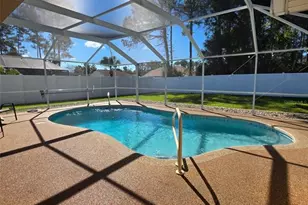 8 Bannerwood Ln, Palm Coast, FL 32137 - Photo 8