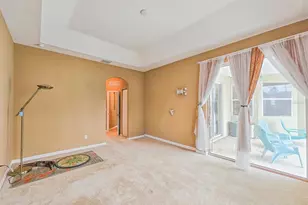 18 Squirrel Pl, Palm Coast, FL 32164 - Photo 8