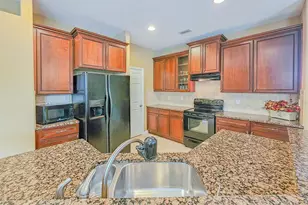 18 Squirrel Pl, Palm Coast, FL 32164 - Photo 8