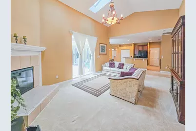 18 Squirrel Place, Palm Coast, FL 32164 - Photo 6