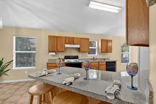 683 W Cathedral Pl, Saint Augustine, FL 32084 - Photo 18