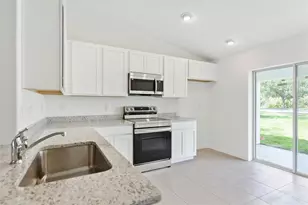 20 Buttonwood Ln, Palm Coast, FL 32137 - Photo 10