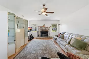 33 Poinsettia Ln, Palm Coast, FL 32164 - Photo 26