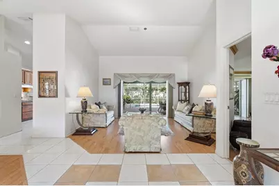 33 Poinsettia Lane, Palm Coast, FL 32164 - Photo 8