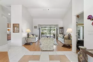 33 Poinsettia Ln, Palm Coast, FL 32164 - Photo 8