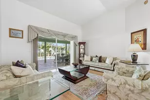 33 Poinsettia Ln, Palm Coast, FL 32164 - Photo 14