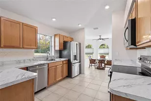 85 Bird of Paradise Dr, Palm Coast, FL 32137 - Photo 4