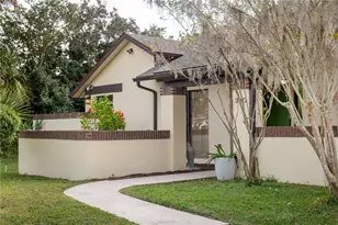 340 Wellington Dr, Palm Coast, FL 32164 - Photo 4