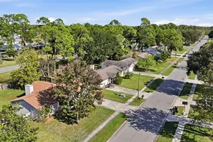 1421 N Dexter Dr, Port Orange, FL 32129 - Photo 6