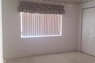 50 Westover Ln, Palm Coast, FL 32164 - Photo 10