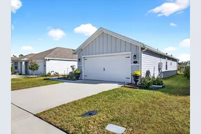 7 Windsor Terrace, Palm Coast, FL 32164 - Photo 2