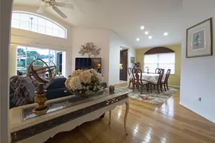 19 San Rafael Ct, Palm Coast, FL 32137 - Photo 10