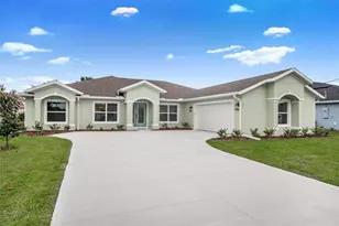 18 Central Pl, Palm Coast, FL 32137 - Photo 2