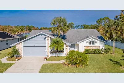 70 Burbank Drive, Palm Coast, FL 32137 - Photo 2