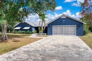 1151 Winter Green St, Lake Placid, FL 33852 - Photo 4