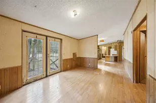 5255 Peggy Ln, Middleburg, FL 32068 - Photo 16