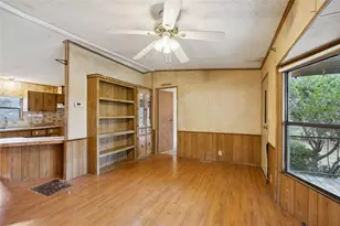 5255 Peggy Ln, Middleburg, FL 32068 - Photo 10